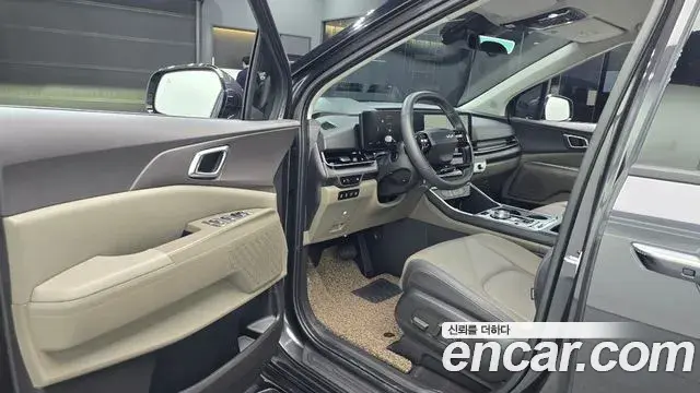 Kia Carnival 2024 — Photo 10/20