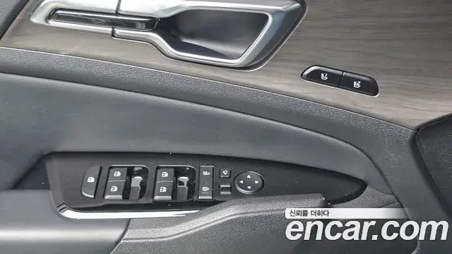 Kia Sportage 2021 — Фото 12/20