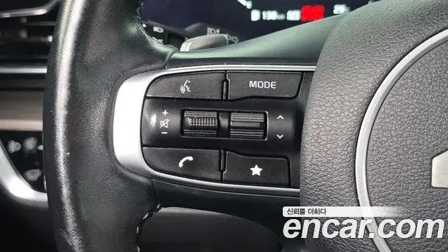 Kia Sportage 2021 — Фото 15/20