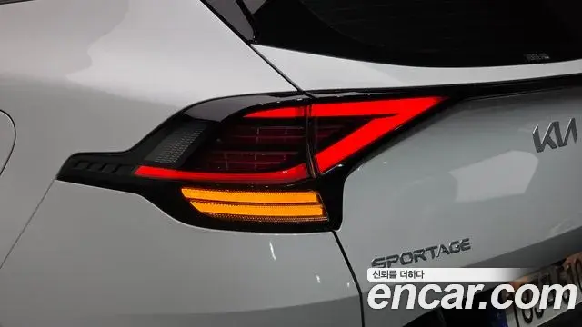 Kia Sportage 2021 — ფოტო 31/36