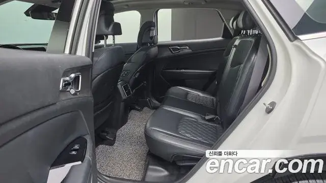 Kia Sportage 2021 — ფოტო 1/36