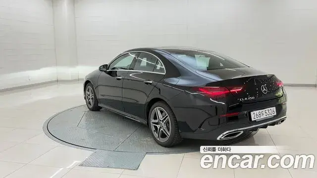 Mercedes-Benz CLA-Class 2026 — Photo 2/20