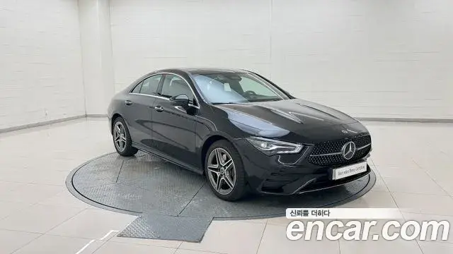 Mercedes-Benz CLA-Class 2026 — Photo 10/20