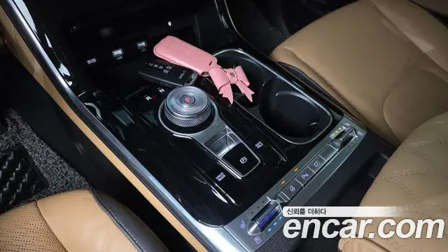 Kia Carnival 2022 — Фото 9/20