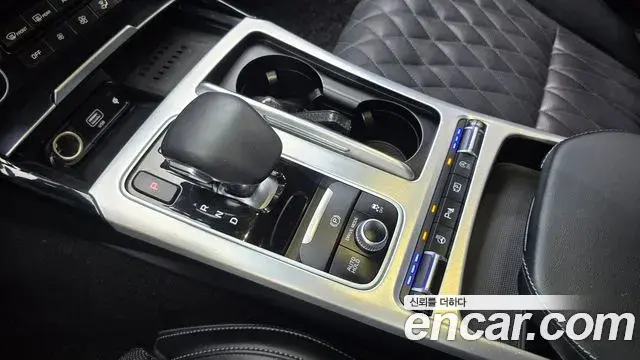Kia Stinger 2021 — Фото 9/20