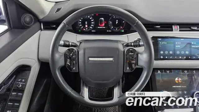 Land Rover Range Rover Evoque 2020 — Фото 13/20
