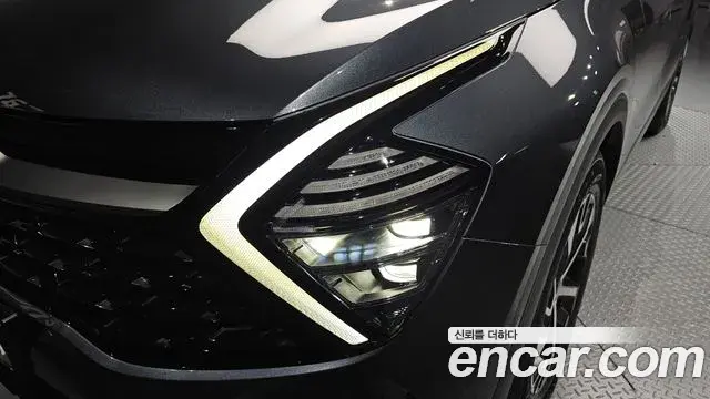Kia Sportage 2023 — Photo 13/34