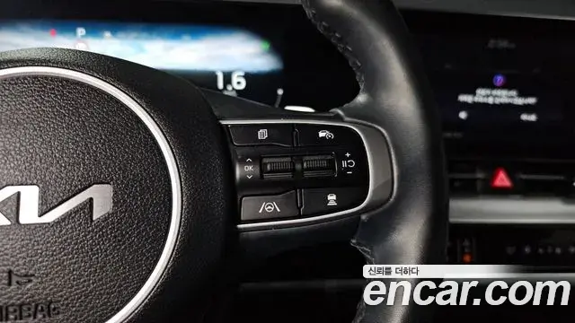 Kia Sportage 2023 — Photo 25/34