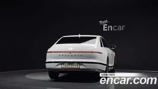 Hyundai Grandeur 2023 — Фото 4/20