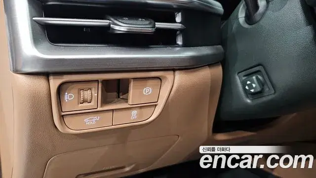 Hyundai Grandeur 2023 — Фото 12/20