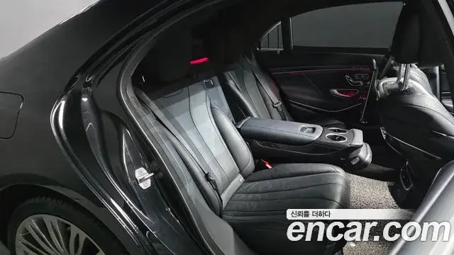 Mercedes-Benz S-Class 2019 — Фото 11/20
