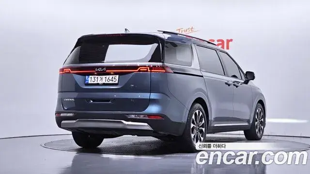 Kia Carnival 2022 — Şəkil 2/20