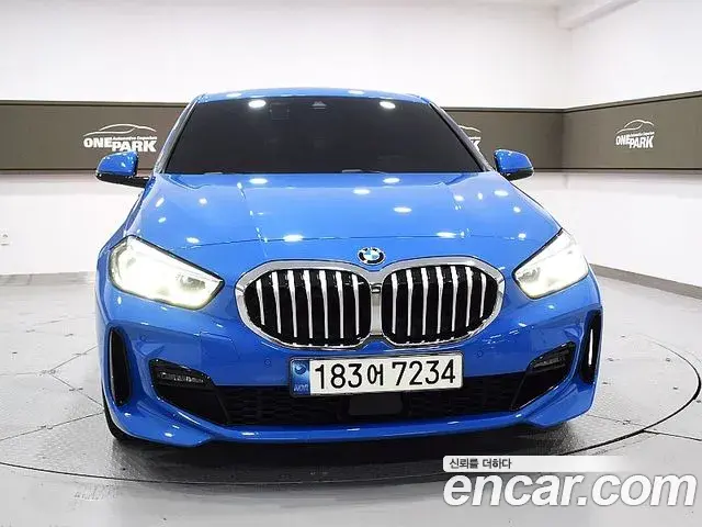 BMW 1 Series 2021 — Фото 1/20