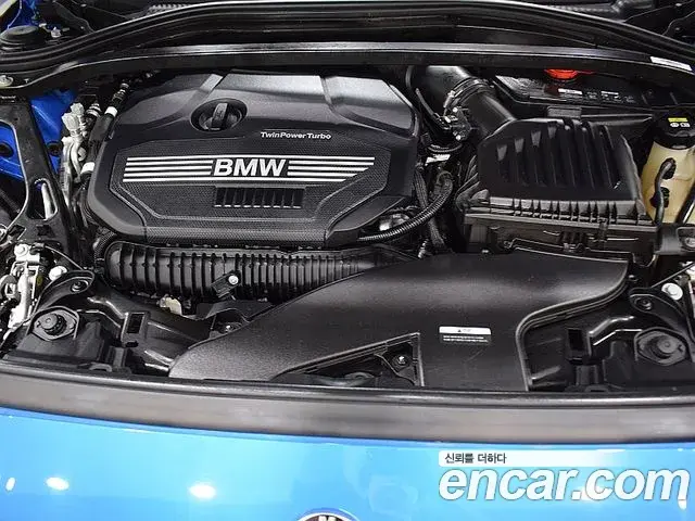 BMW 1 Series 2021 — Фото 18/20