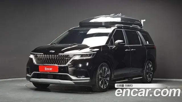 Kia Carnival 2021 — Фото 1/20