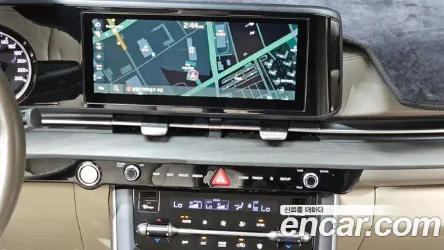 Kia Carnival 2021 — Фото 14/20