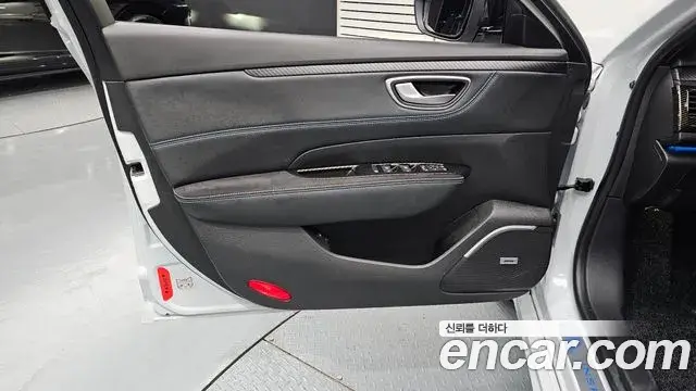 Renault Samsung SM6 2023 — Şəkil 19/31