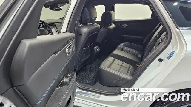 Renault Samsung SM6 2023 — Şəkil 30/31