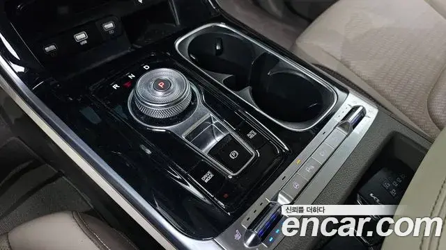Kia Carnival 2023 — Фото 9/20