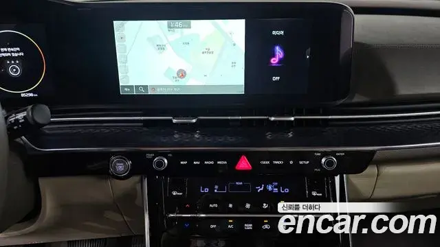 Kia Carnival 2023 — Фото 13/20