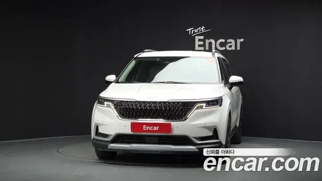 Kia Carnival 2023 — Photo 3/20