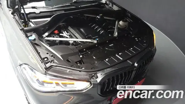BMW X5 2022 — Photo 6/20