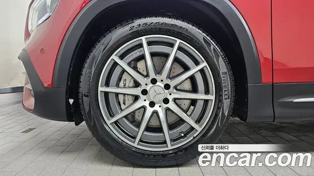 Mercedes-Benz GLB-Class 2021 — Фото 5/20