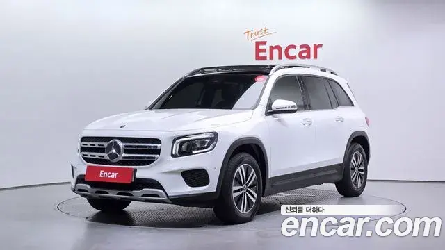 Mercedes-Benz GLB-Class 2021 — Фото 1/20