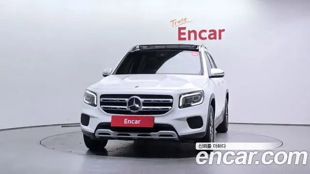Mercedes-Benz GLB-Class 2021 — Фото 3/20