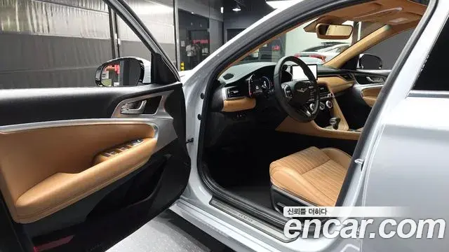 Genesis G70 2022 — Фото 10/20