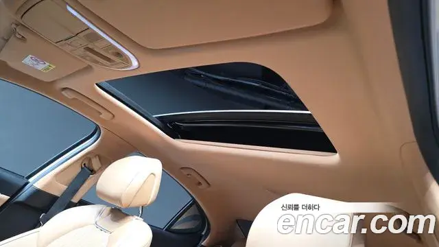 Genesis G70 2022 — ფოტო 32/34