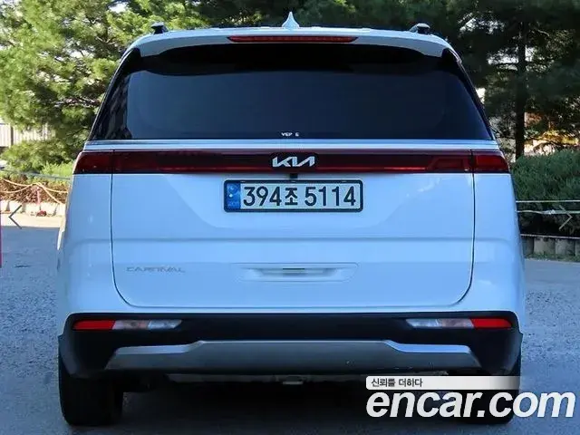 Kia Carnival 2022 — Фото 3/20