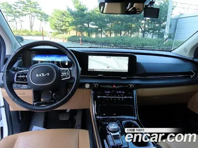 Kia Carnival 2022 — Фото 7/20