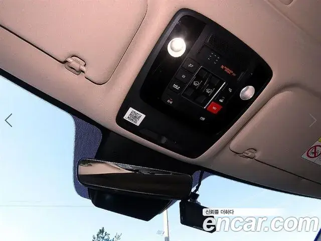 Kia Carnival 2022 — Фото 13/20