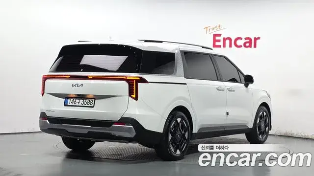Kia Carnival 2025 — Фото 2/20