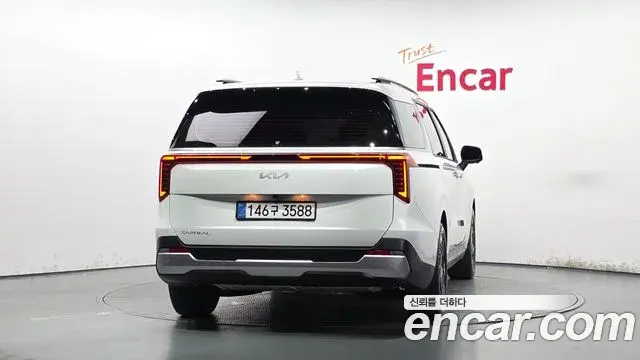 Kia Carnival 2025 — Фото 4/20