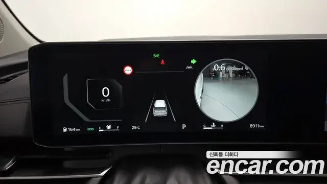 Kia Carnival 2025 — Фото 8/20