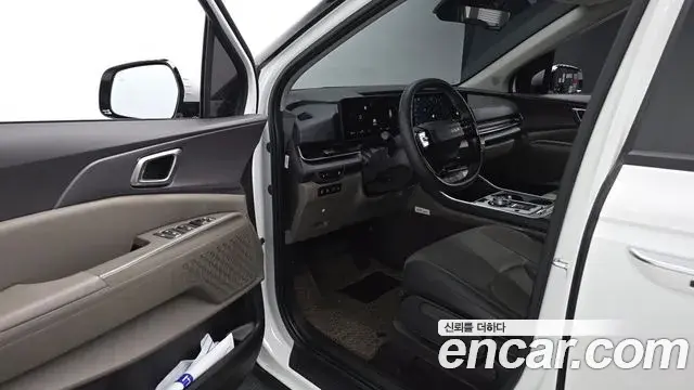 Kia Carnival 2025 — Фото 10/20