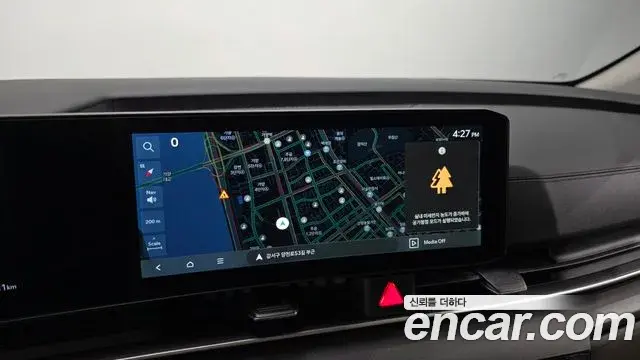 Kia Carnival 2025 — Фото 15/20