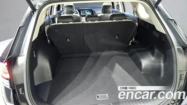 Kia Sportage 2023 — Şəkil 10/38