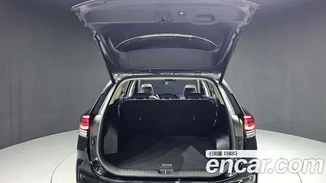 Kia Sportage 2023 — Şəkil 38/38
