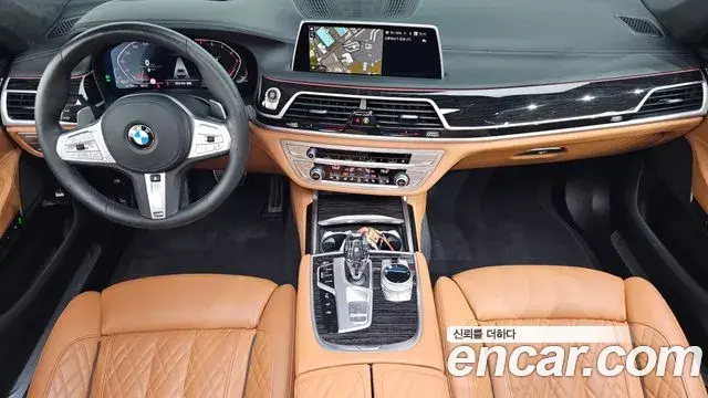 BMW 7 Series 2021 — Фото 10/20