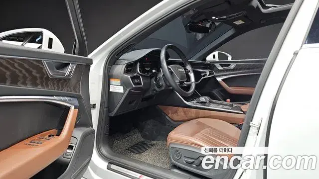 Audi A6 2021 — Фото 10/20