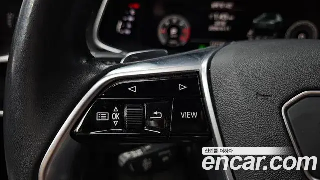 Audi A6 2021 — Фото 19/20