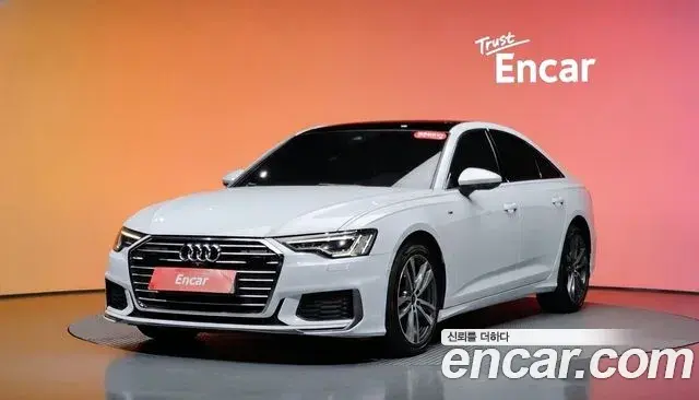 Audi A6 2021 — Фото 1/20