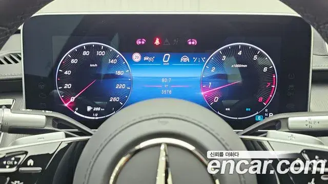 Mercedes-Benz S-Class 2025 — Фото 6/18