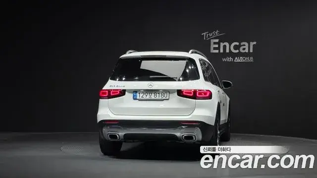 Mercedes-Benz GLB-Class 2022 — Photo 4/20