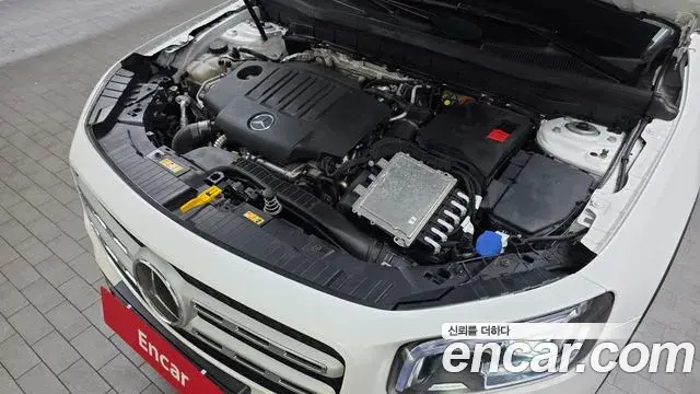 Mercedes-Benz GLB-Class 2022 — Photo 6/20
