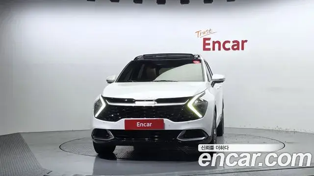 Kia Sportage 2021 — Фото 3/20
