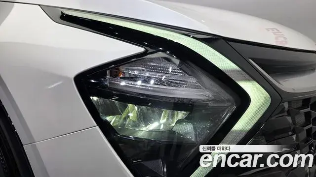 Kia Sportage 2021 — Photo 37/38